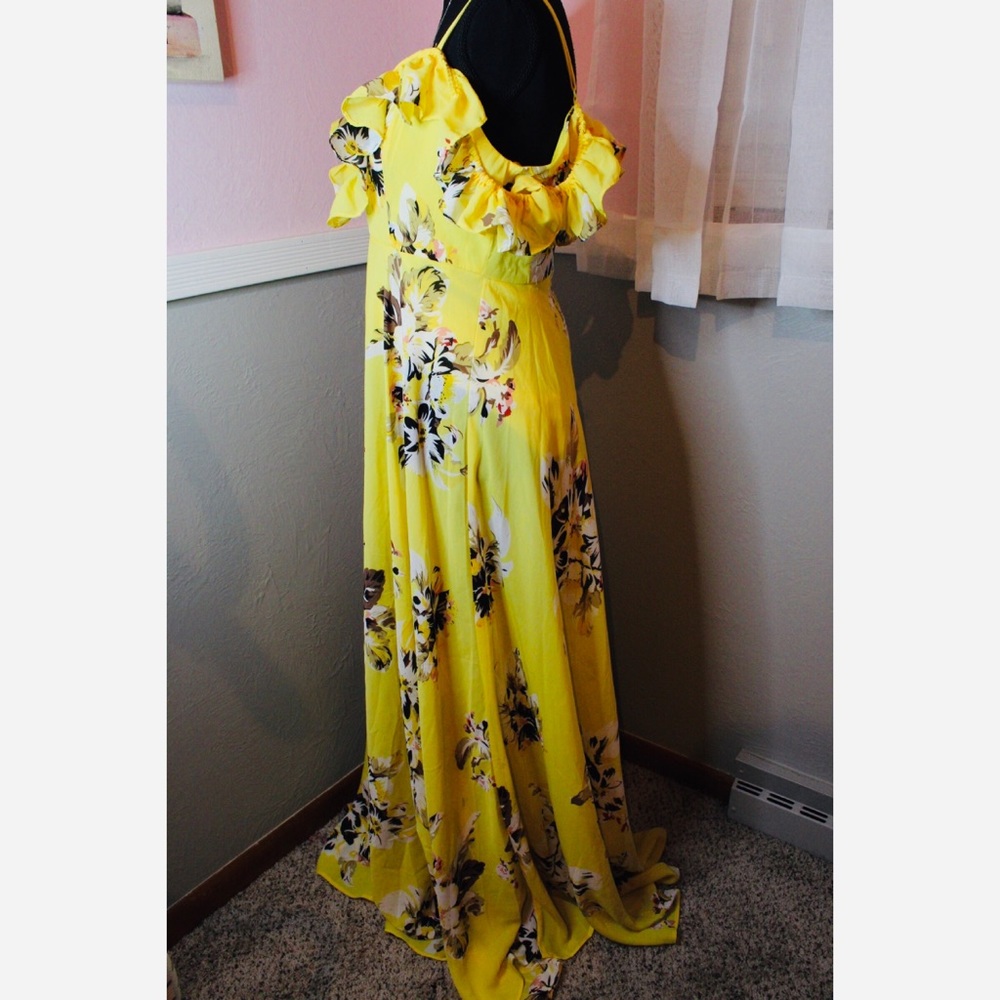 Newport Beach Floral Dress - Yellow 💛 - Picture 4 of 6